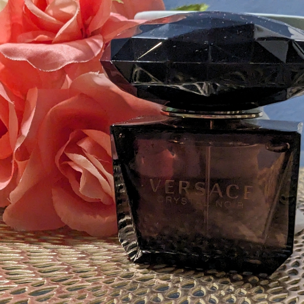 Versace - Picture 5 of 5
